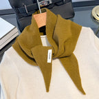 La Mini-écharpe Triangle 100% Laine